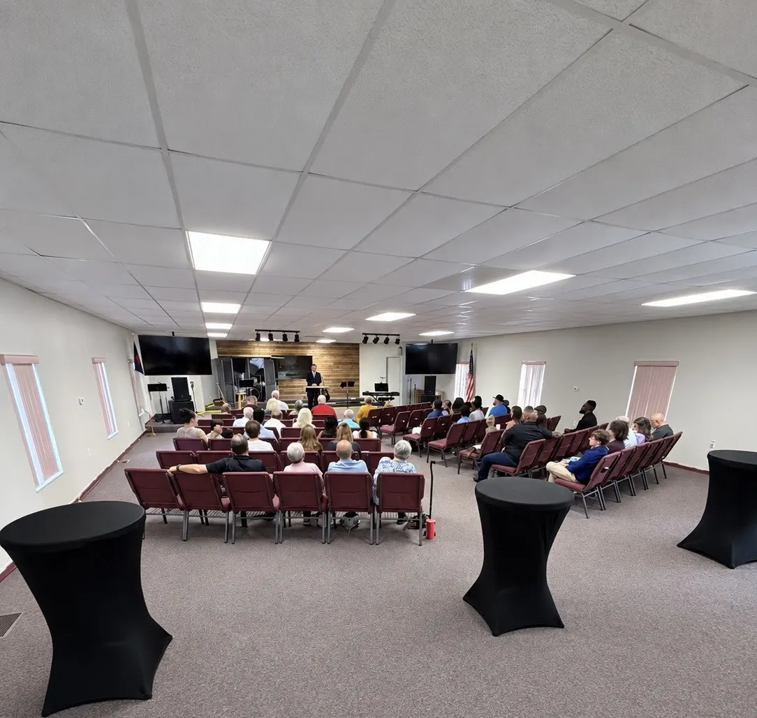 The Damascus Road Indy congregation gathered for worship